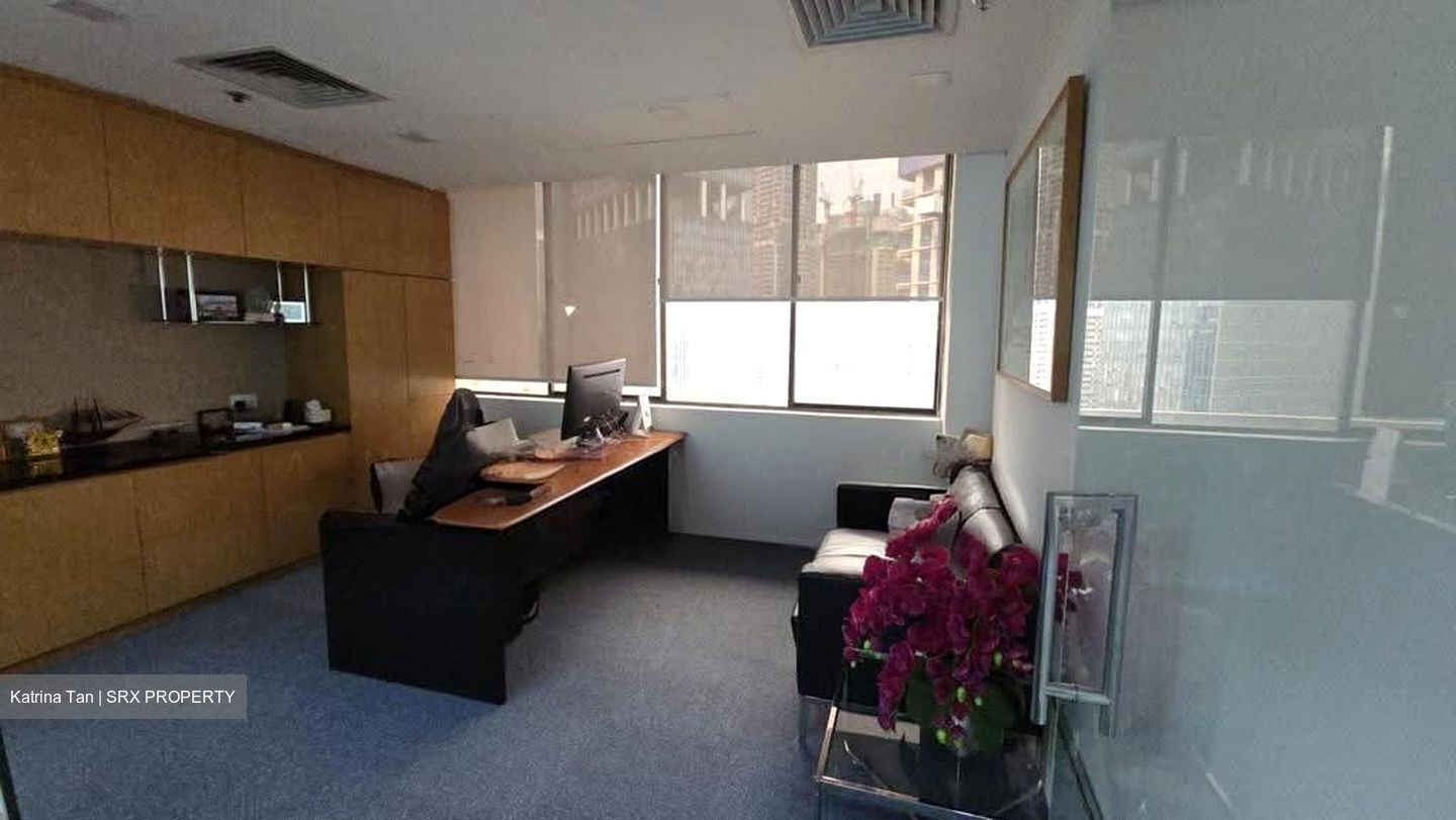 International Plaza (D2), Office #635396451